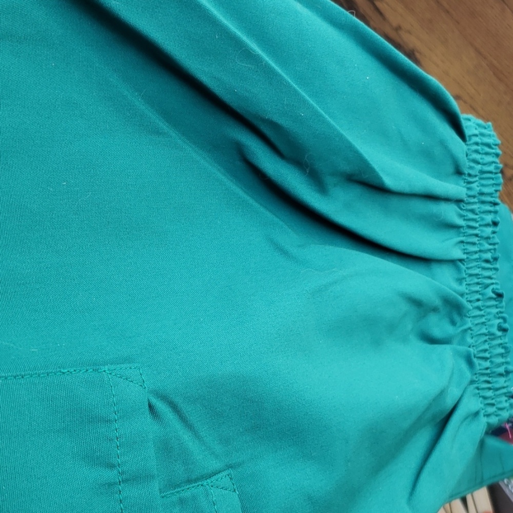 Women’s Size Petite Small Authentic Cherokee Workwear Scrub Pants - Picture 3 of 3